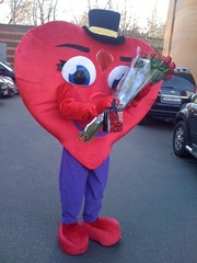 Оригинальное поздравление на День Валентина, ростовая кукла сердце Рос