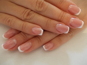 Наращивание и дизайн ногтей, шеллак, маникюр, спа - педикюр г. Киев