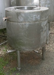 Продаются Емкости нержавеющие, объем 140л, с рубашкой.