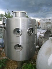 Продаются Емкости нержавеющие, с электрическим нагревом, объем 0, 6 куб.