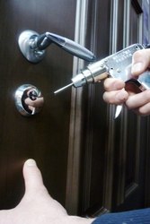 Аварийное открывание квартир, машин, сейфов. ФЛП Боровский ильичевск,
