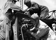 Возьму на работу солдата-автослесаря.