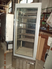 Витрина для Мороженного Вертикальная 4 стекла –20 Италия бу в рабоче