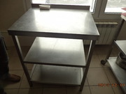 Нейтральное оборудование бу. ( мойки, столы, стеллажи, станции, полки