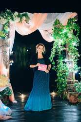 Ведущая с красивым живым вокалом, Харьков